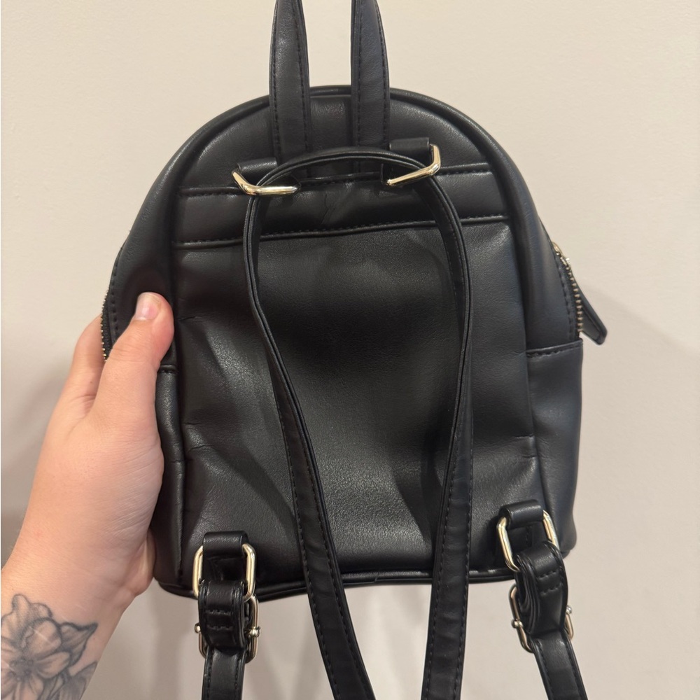 Guess Mini Backpack - Picture 2 of 3